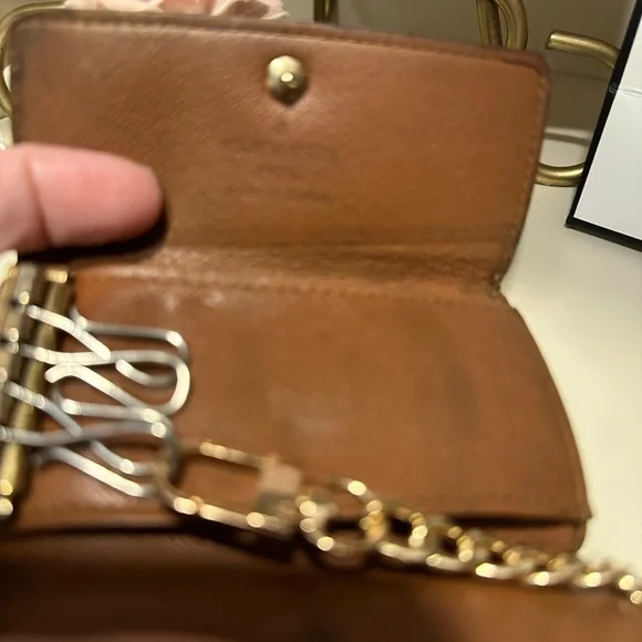 Louis Vuitton Monogram Key Holder EUC - Picture 3 of 5